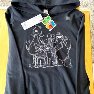 NWT KAWS X SESAME STREET X UNIQLO Hoodie